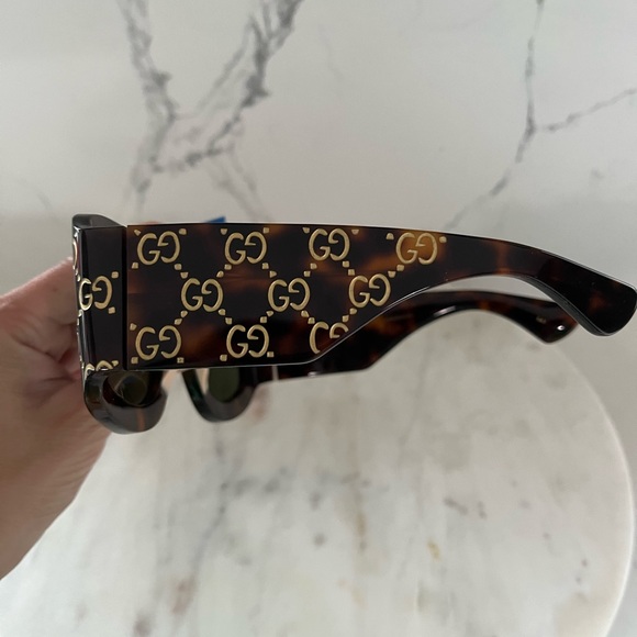Gucci oversized sunglasses - Picture 3 of 8